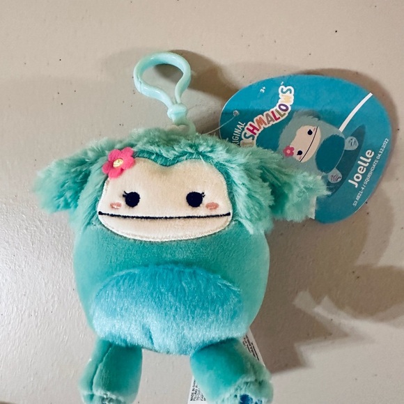 Nwt Clip Joelle Bigfoot Squishmallows - Picture 3 of 6